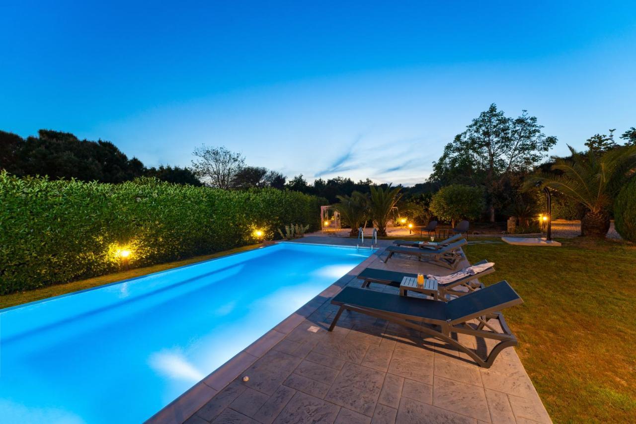 Villa Iasama Asgourou Luaran gambar